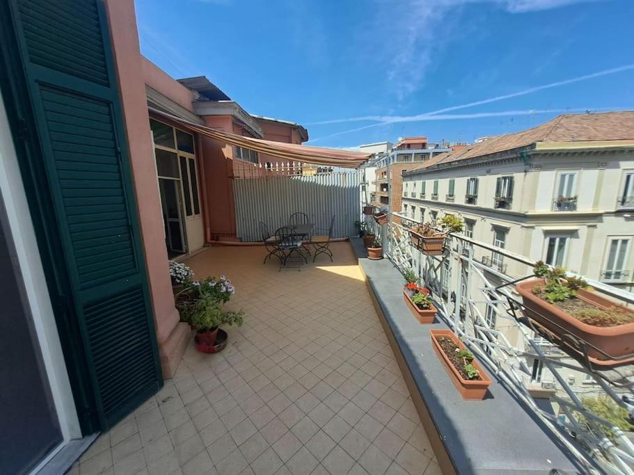 Alle Quattro Regine Naples Luaran gambar